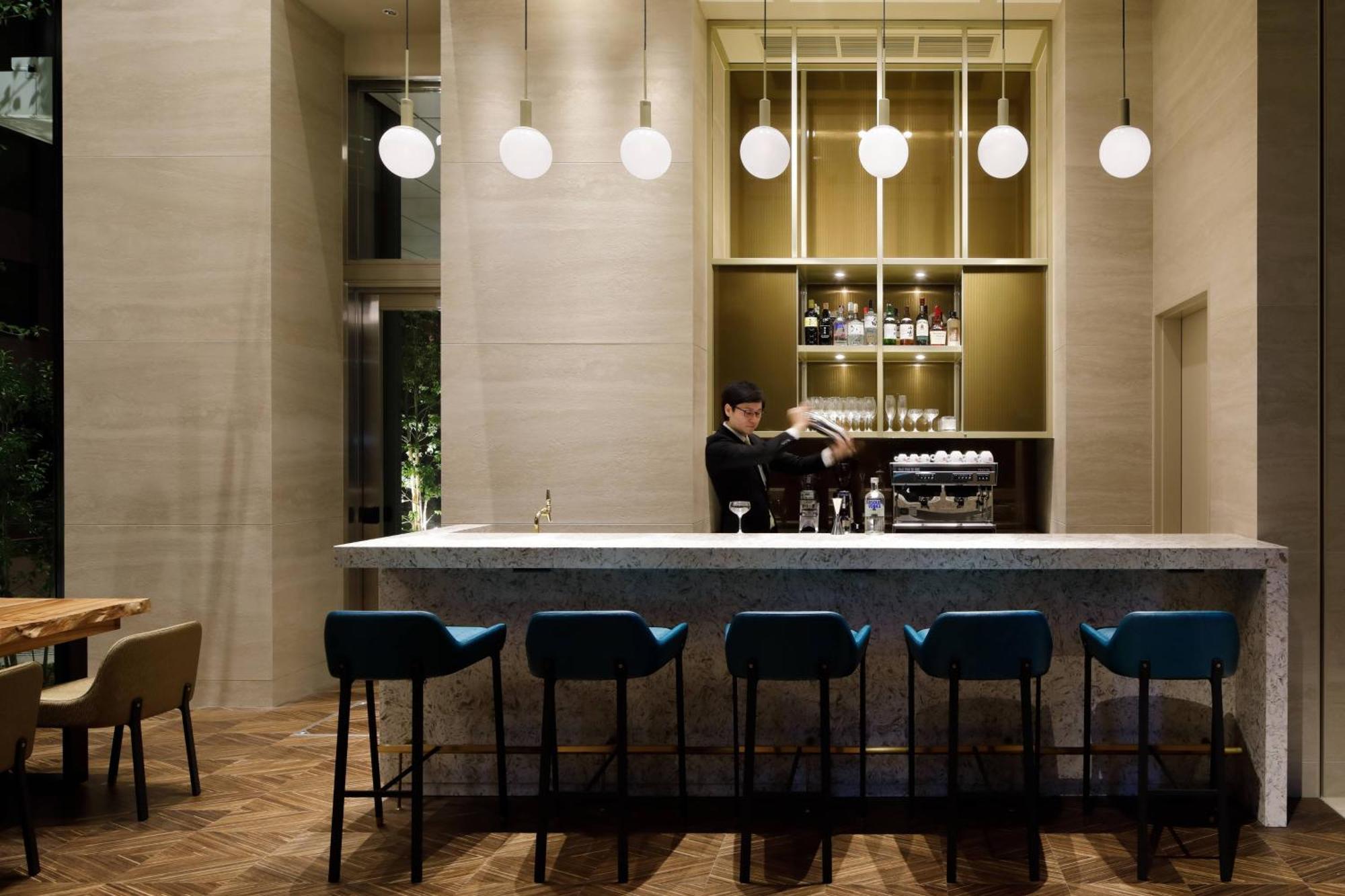 Courtyard By Marriott Osaka Honmachi Hotel Exterior photo