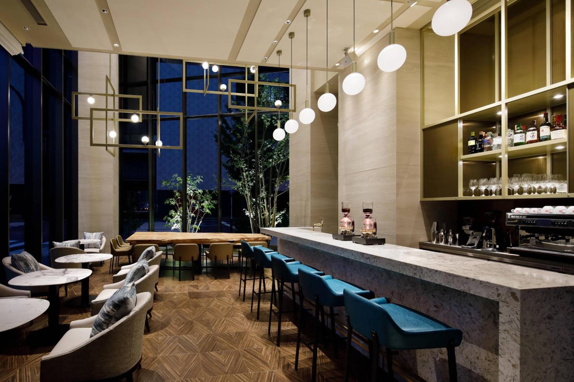 Courtyard By Marriott Osaka Honmachi Hotel Exterior photo